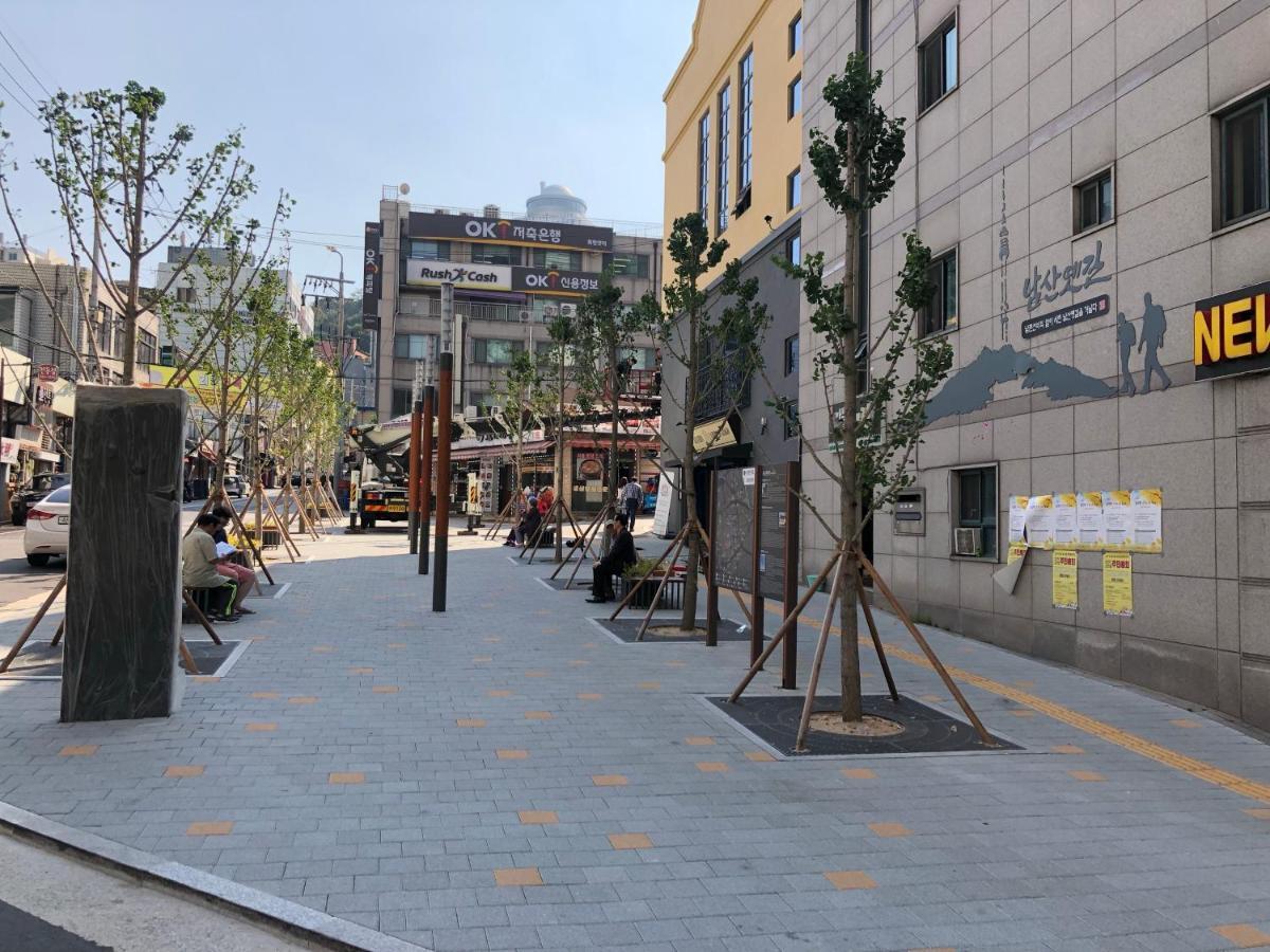 New Sun Guesthouse Myeongdong Сеул Екстериор снимка