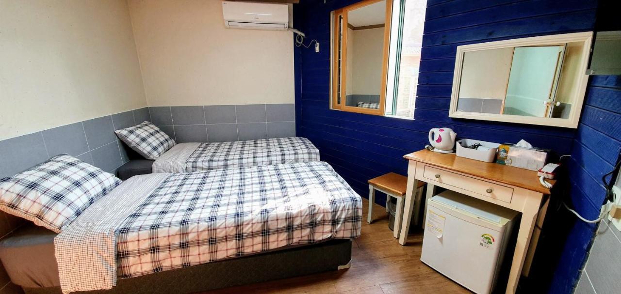 New Sun Guesthouse Myeongdong Сеул Екстериор снимка