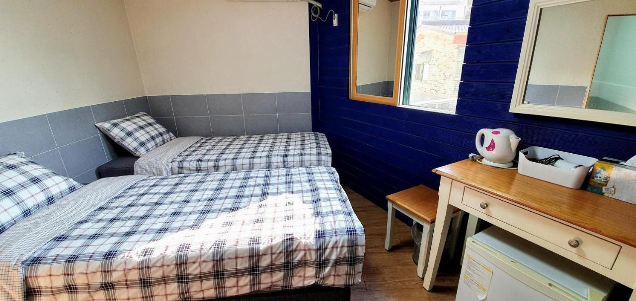 New Sun Guesthouse Myeongdong Сеул Екстериор снимка