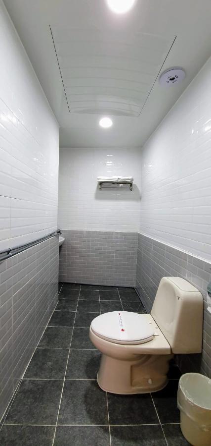 New Sun Guesthouse Myeongdong Сеул Екстериор снимка