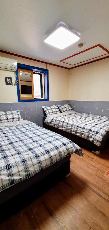 New Sun Guesthouse Myeongdong Сеул Екстериор снимка