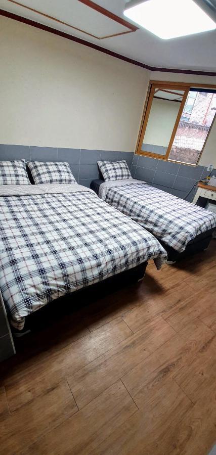 New Sun Guesthouse Myeongdong Сеул Екстериор снимка