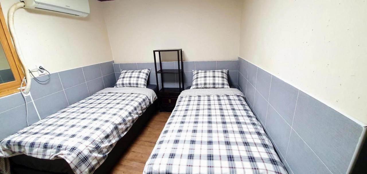 New Sun Guesthouse Myeongdong Сеул Екстериор снимка