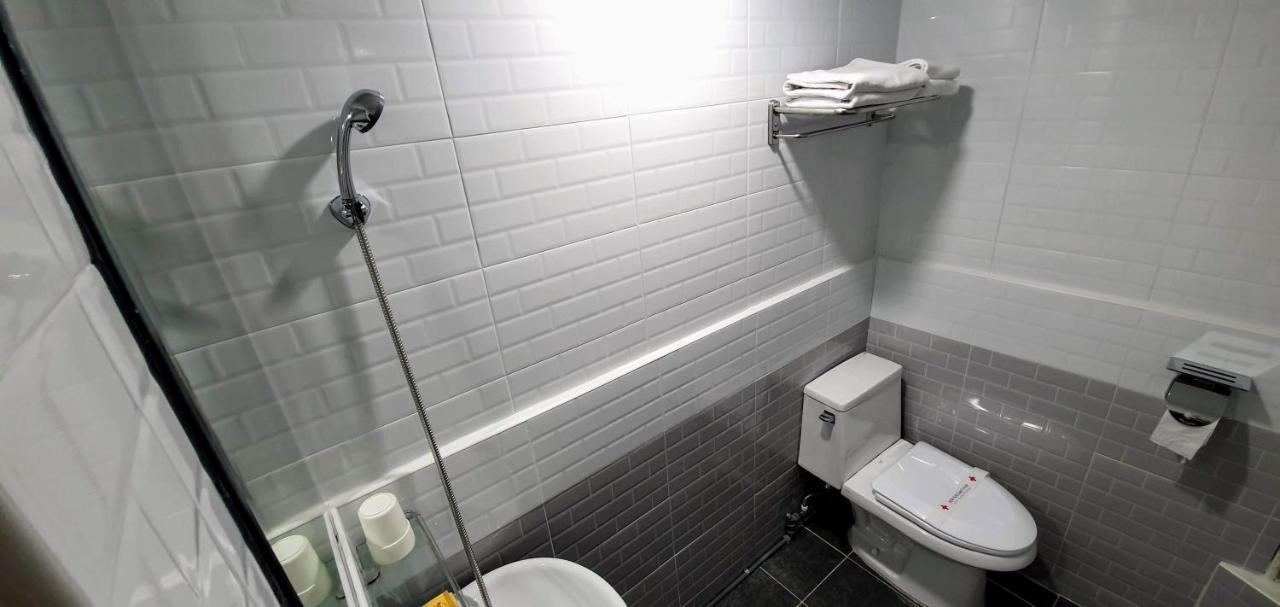 New Sun Guesthouse Myeongdong Сеул Екстериор снимка